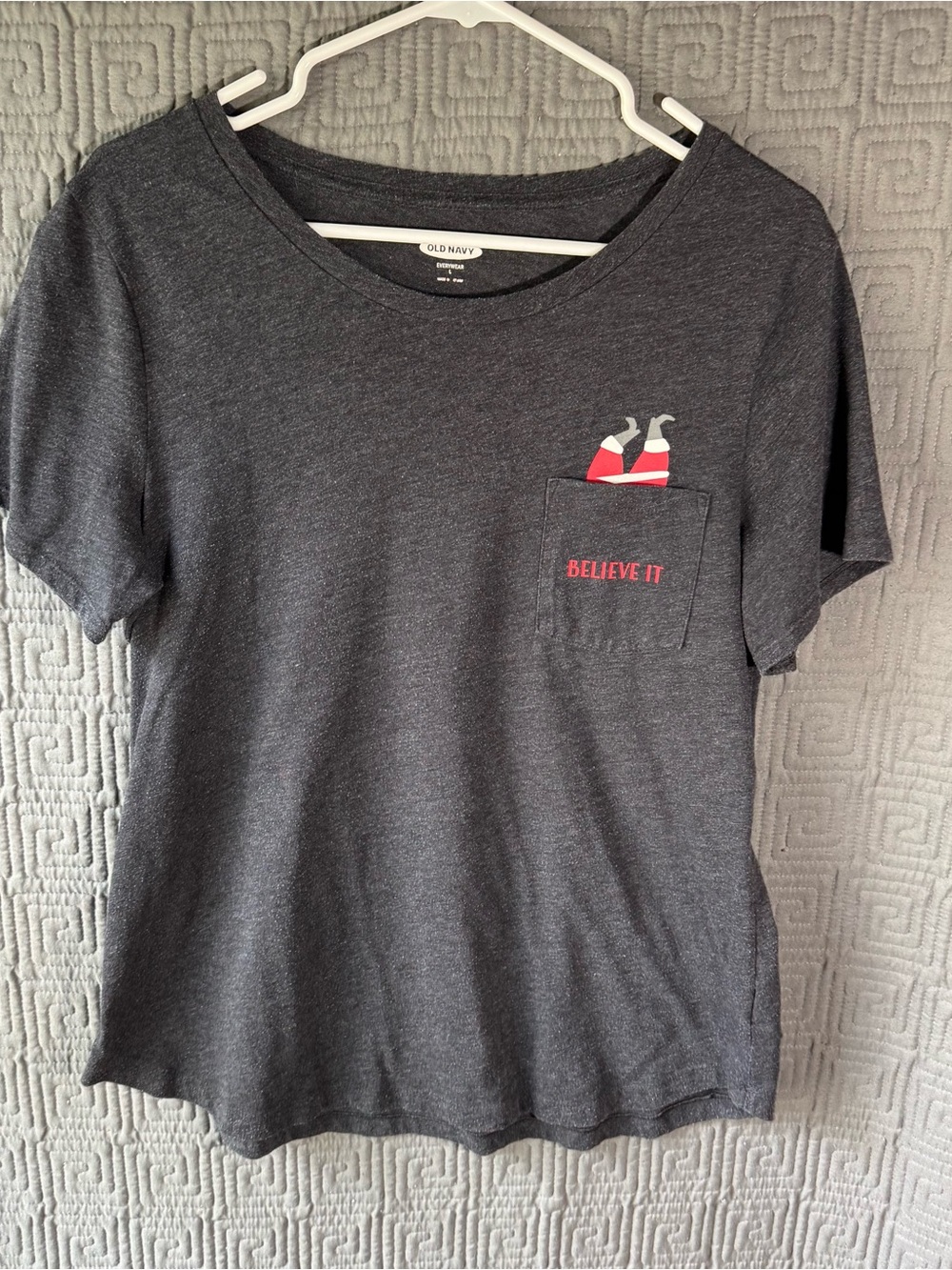 Old Navy EveryWear Women L Large Charcoal Heather Gray Christmas Santa Pocket
